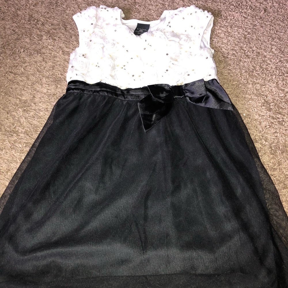 Girls dress size 10/12